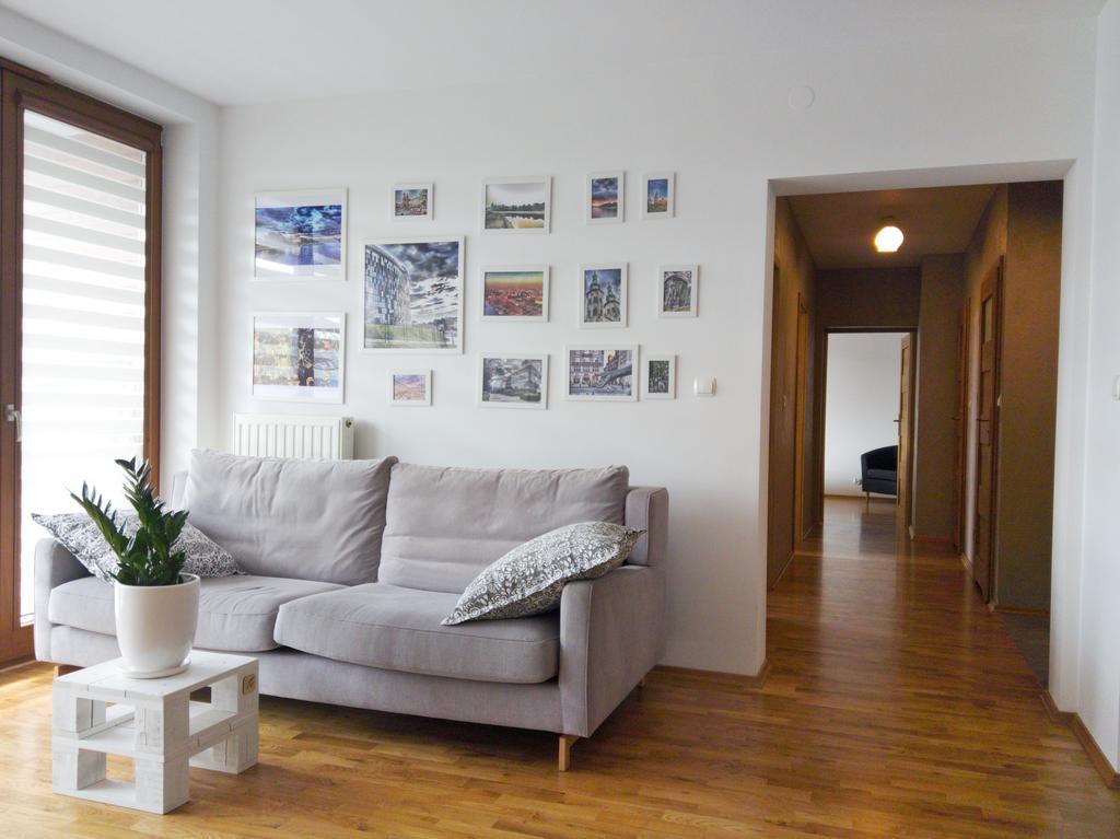 Jt Apartments/Dworska Krakau Buitenkant foto